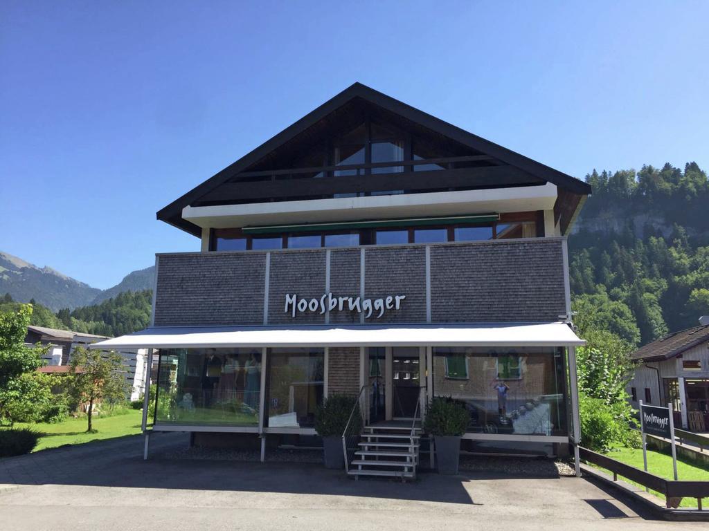 Modern Holiday Home With Mountain View Bezau Luaran gambar